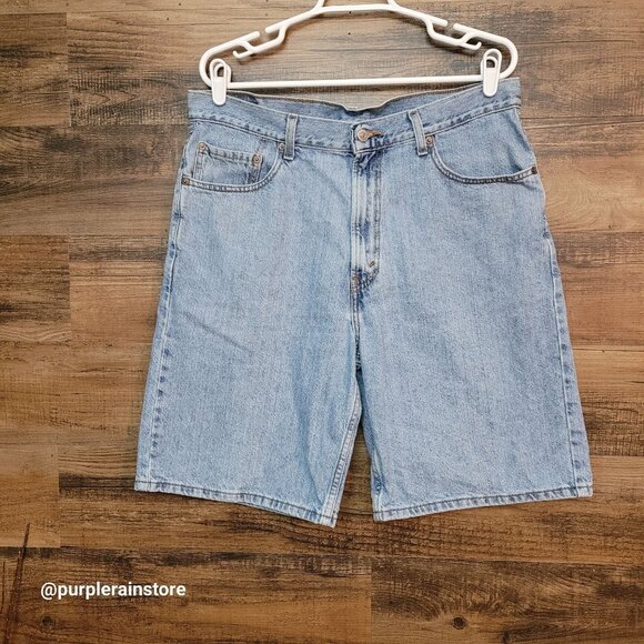 Vtg Levi's Shorts 36 Relaxed Fit 550 Jhorts Medium Light Wash Cotton Denim Y2K - Picture 2 of 10